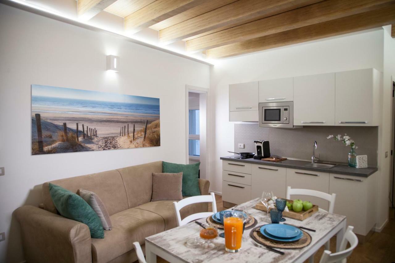 Le Dimore Di Puglia - Palazzo Pinto Monopoli Bagian luar foto